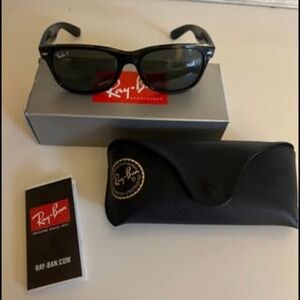 Authentic Ray Ban Polarized New wayfarer RB2132